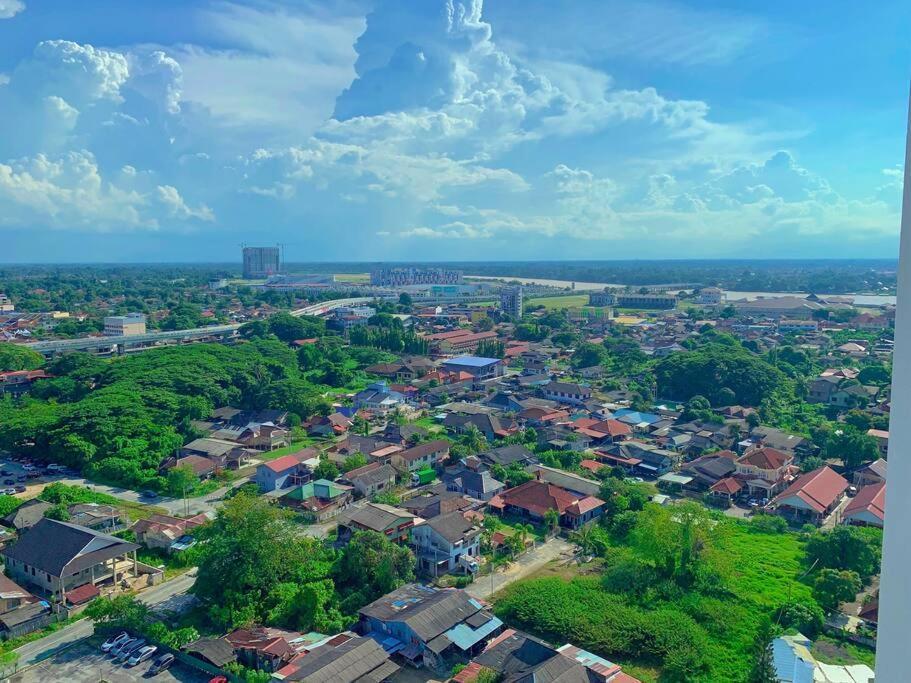Netflix 2 Bedroom Troika Kota Bharu Homestay 1812 Exteriör bild